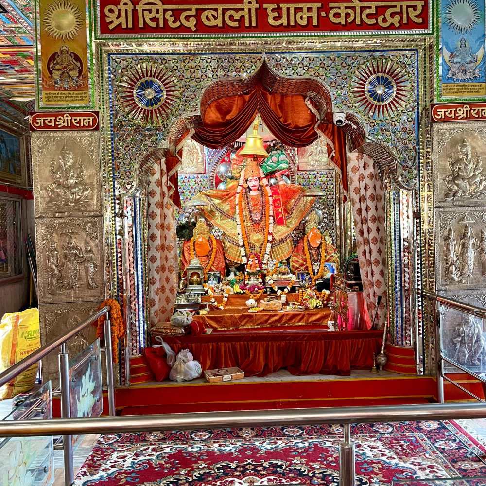 hotel near entry of kotdwar